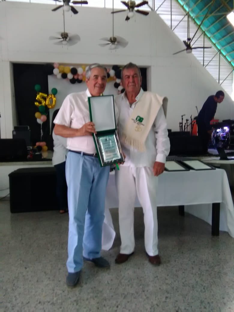 Exaltación del Comité de Ganaderos del Huila a Elías Borrero Solano.